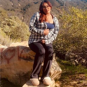 Meet your Posher, Melanie adilene